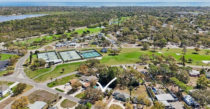 Property Photo:  2120 Coronada Way S  FL 33712 