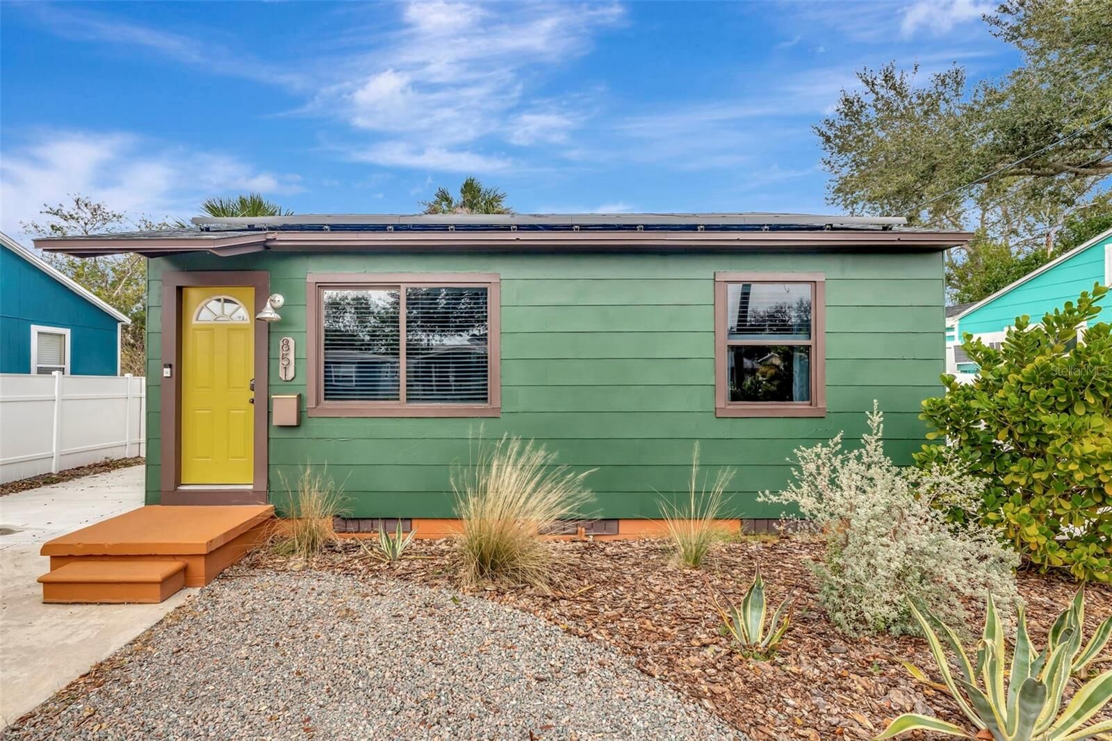 Property Photo:  851 53rd Terrace N  FL 33703 