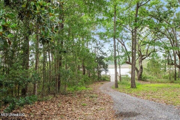 Property Photo:  2501 Bienville Boulevard  MS 39564 