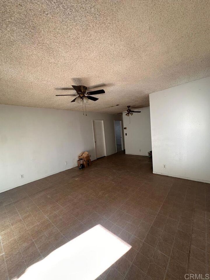 Property Photo:  4750 Calle Estrella  CA 92057 