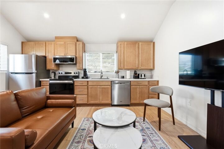 Property Photo:  7321 Kelvin Avenue  CA 91306 