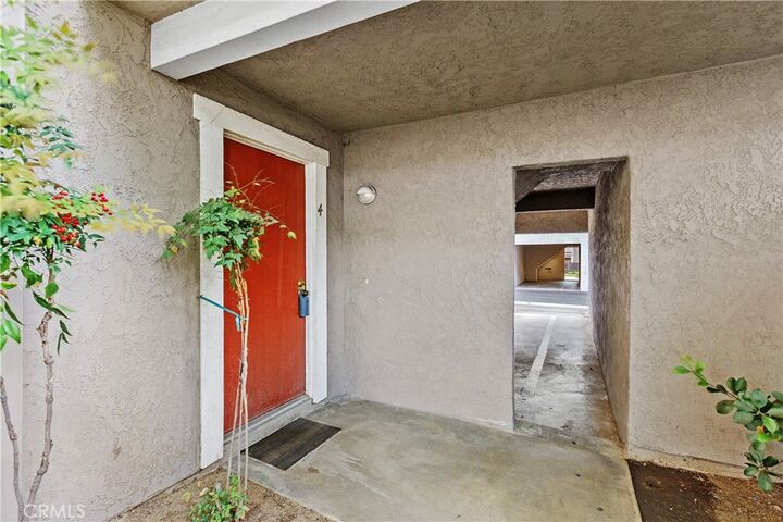 Property Photo:  3088 Gladstone Street 4  CA 91767 