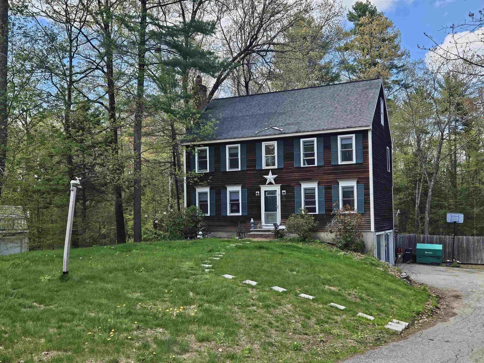 Property Photo: 7 Chapman Way NH 03833