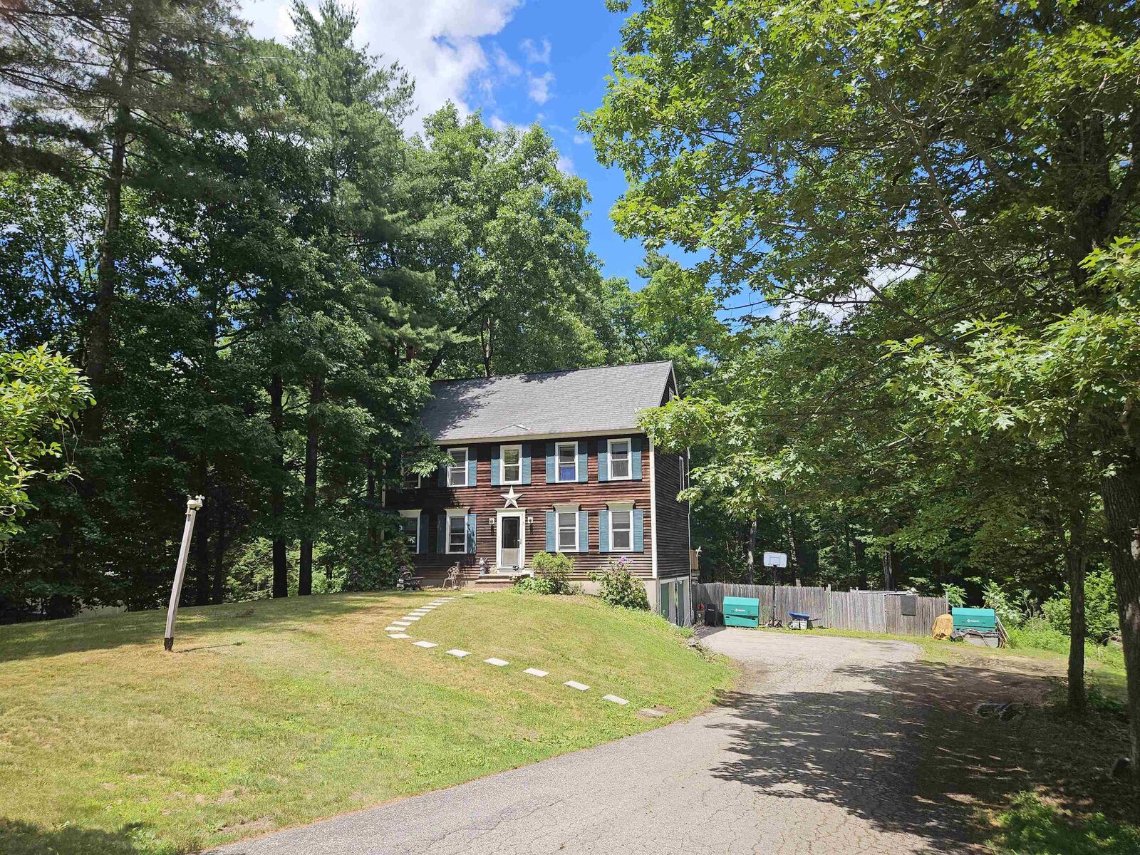 Property Photo:  7 Chapman Way  NH 03833 