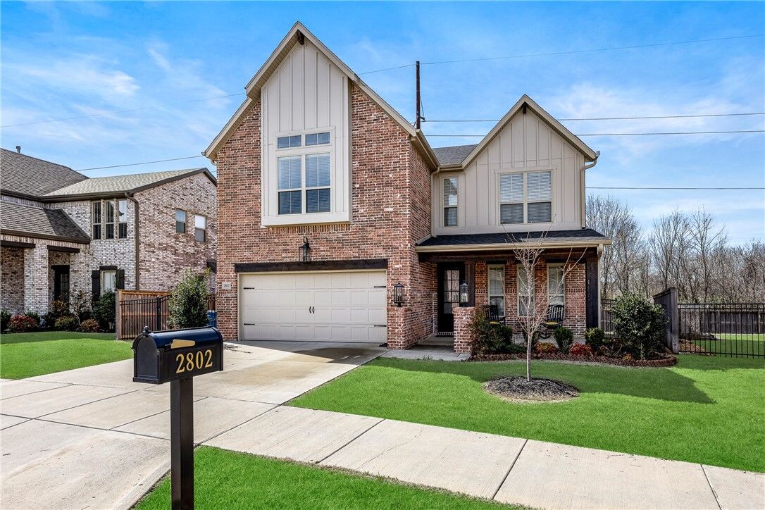 Property Photo: 2802 SW Nottingham Avenue AR 72713