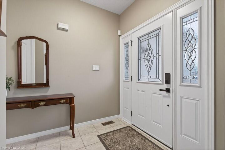 Property Photo:  37 Garth Trails Crescent  ON L9B 2X1 