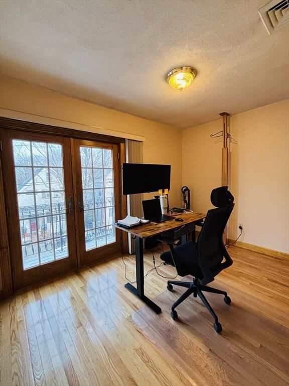 Property Photo:  24 Meacham Street #2  MA 02145 