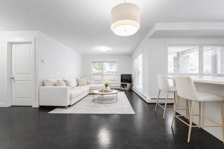 Property Photo:  240 Skyview Ranch Road NE 2117  AB T3N 0P4 