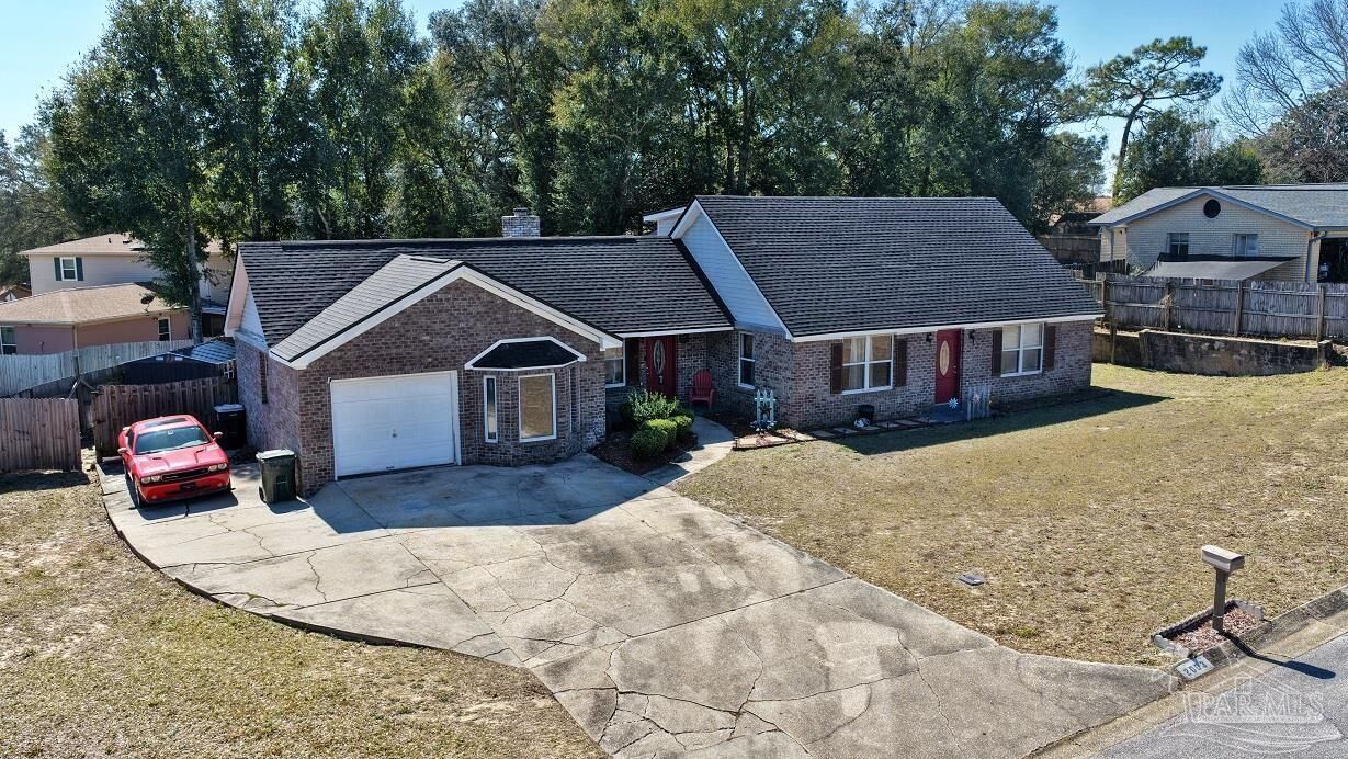 Property Photo:  2003 Colony Rd  FL 32526 