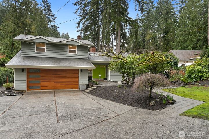 Property Photo:  17834  33rd Avenue NE  WA 98155 