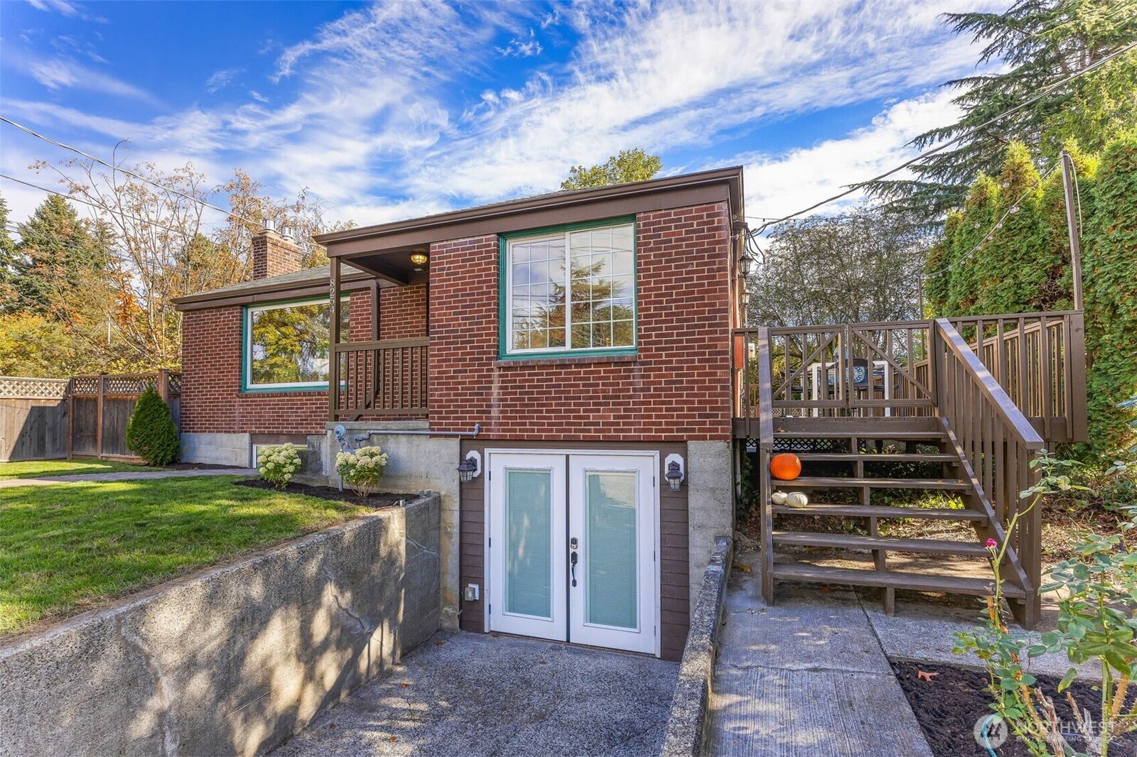 Property Photo:  8254  Bagley Avenue N  WA 98103 