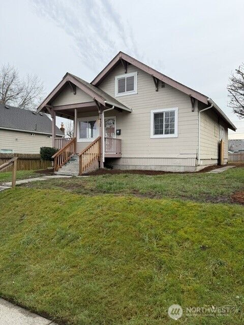 Property Photo:  1432 E 29th Street  WA 98404 