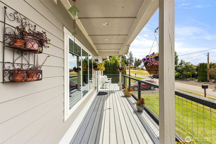 Property Photo:  112  Margaret Street  WA 98365 