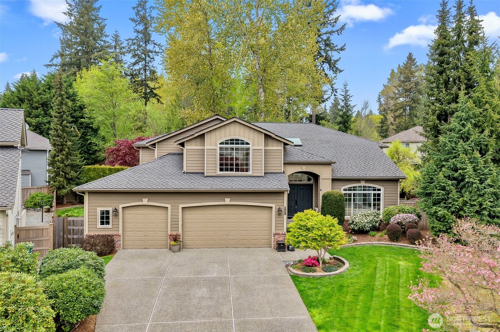 Property Photo:  6101  152nd Street SE  WA 98296 