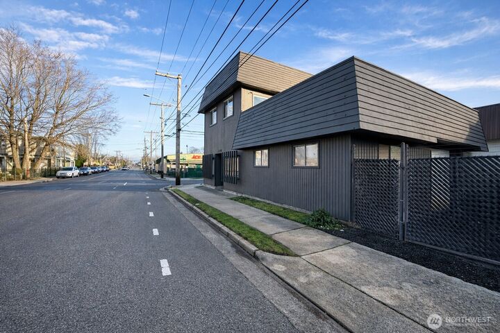 Property Photo:  2102 S 12th Street  WA 98405 