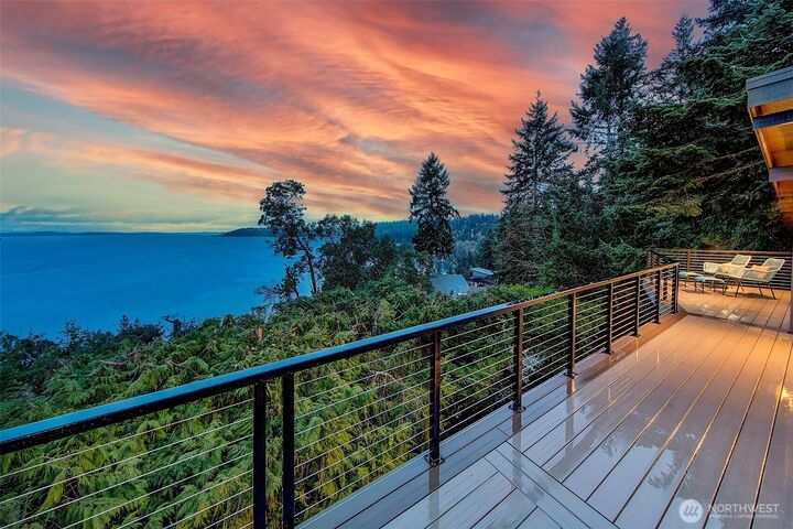 Property Photo:  3229 SW 166th Street  WA 98166 