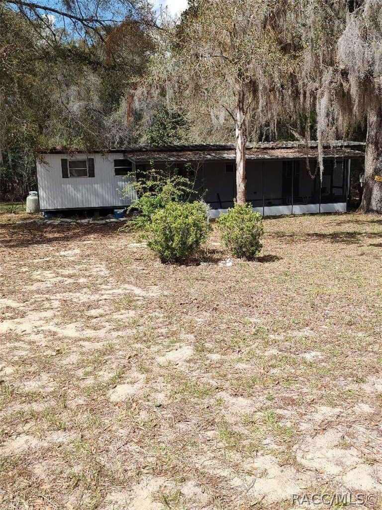 Property Photo:  8266 S Lake Consuella Drive  FL 34436 