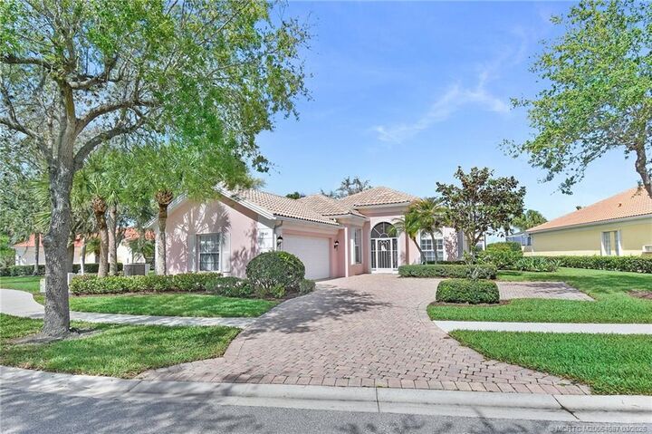 Property Photo: 1541 SW Balmoral Trace FL 34997