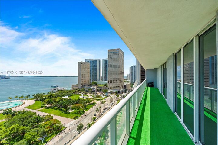Property Photo: 50 Biscayne Blvd 1902 FL 33132