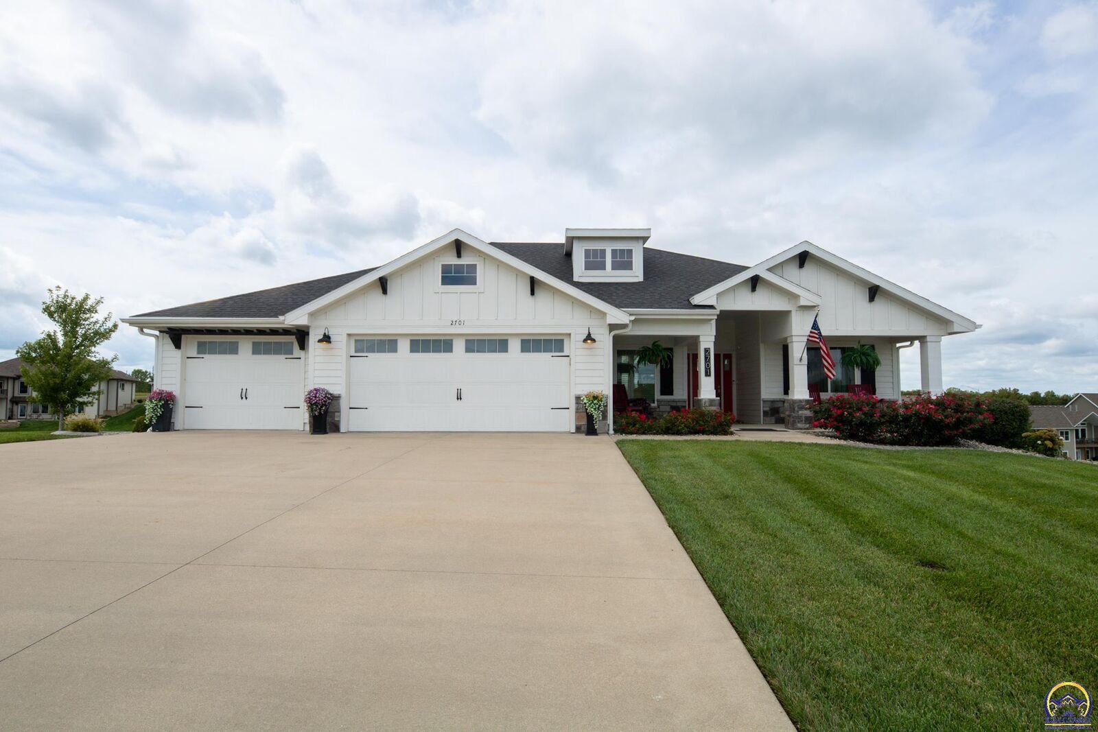 Property Photo: 2701 Twin Lakes Dr KS 66801