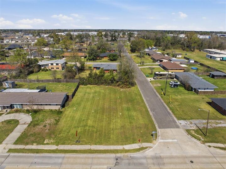Property Photo:  0 Maplewood Dr Drive  LA 70663 