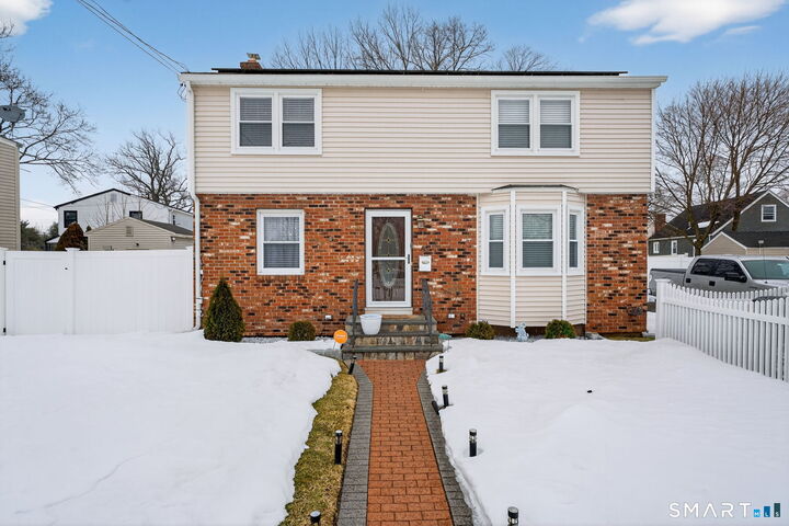 Property Photo:  83 Deerfield Drive  CT 06040 