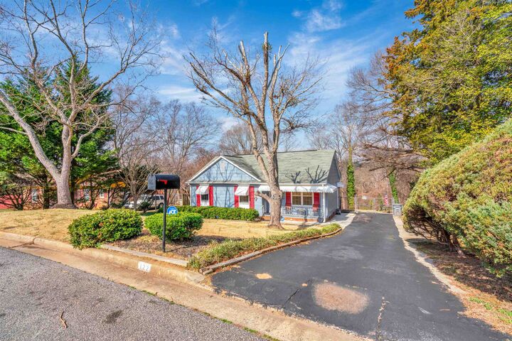 Property Photo:  122 Raintree Drive  SC 29301 