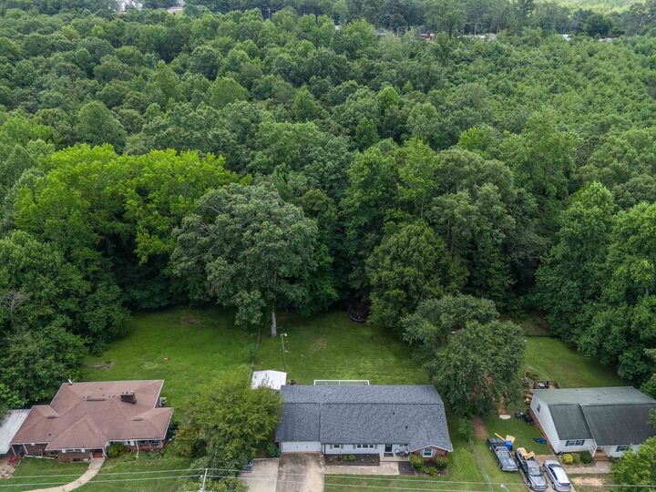 Property Photo: 205 Maxie Avenue SC 29611