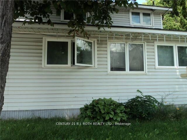 Property Photo: 136 Barrie Road ON L3V 2R1