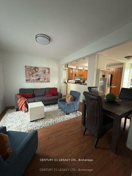 Property Photo:  795 Barton Street  ON L8E 5L8 