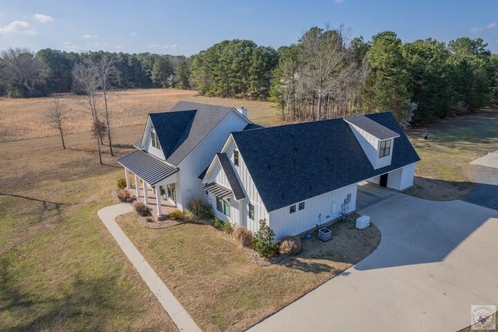 Property Photo:  208 Spencer  TX 75567 