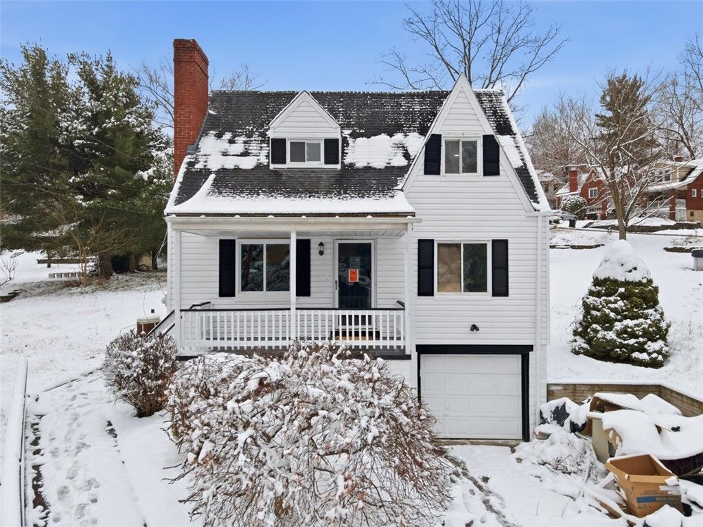 Property Photo:  2531 South Park Road  PA 15102 