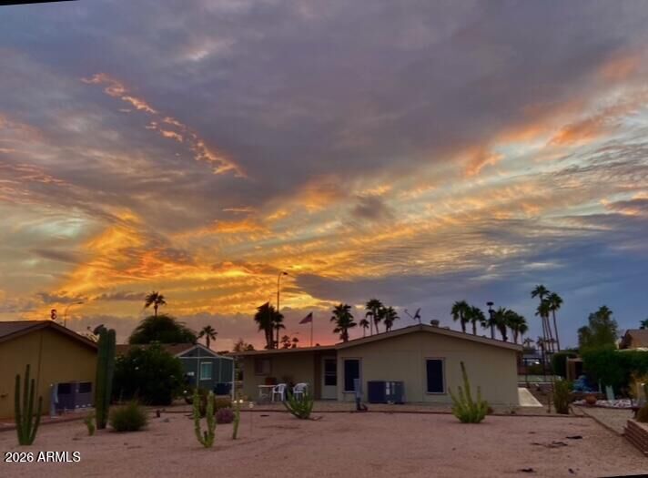 Property Photo:  2400 E Baseline Avenue 309  AZ 85119 