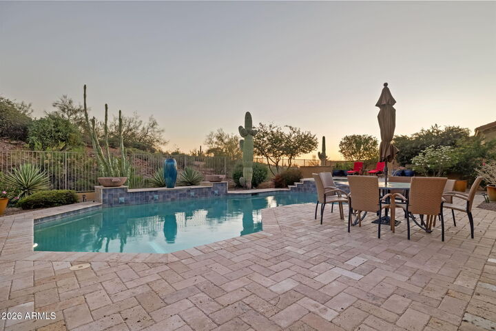 Property Photo: 7387 E Cliff Rose Trail AZ 85118