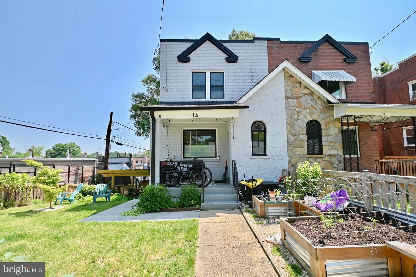 Property Photo: 14 53rd Street SE DC 20019