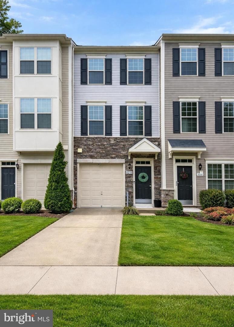 Property Photo:  8219 Hollow Court  MD 21144 