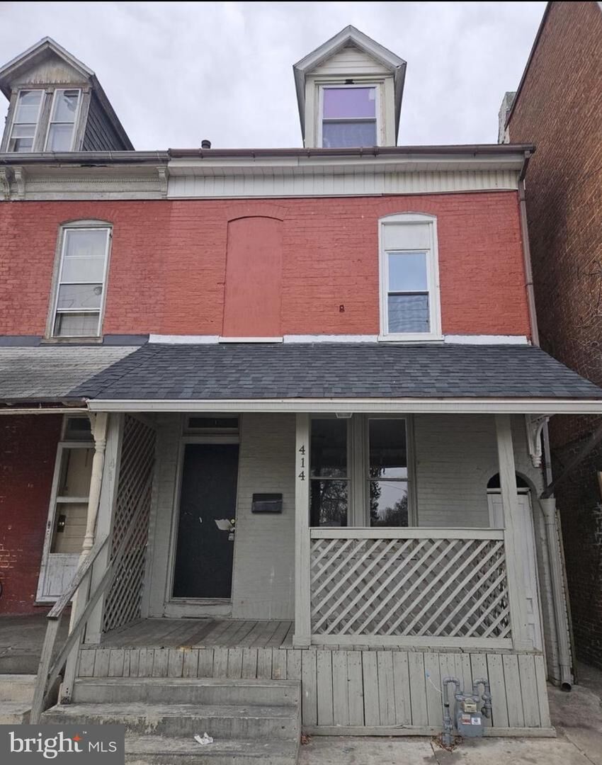 Property Photo:  414 S Pershing Avenue  PA 17401 