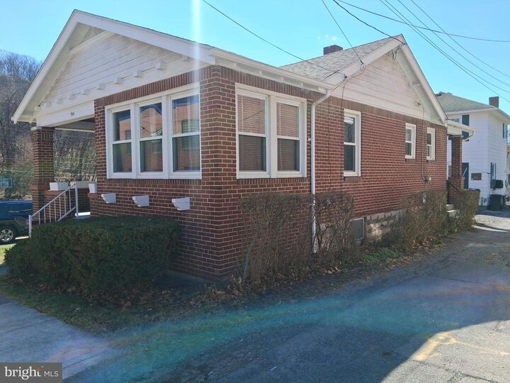 Property Photo:  506 Pearre Avenue  MD 21502 