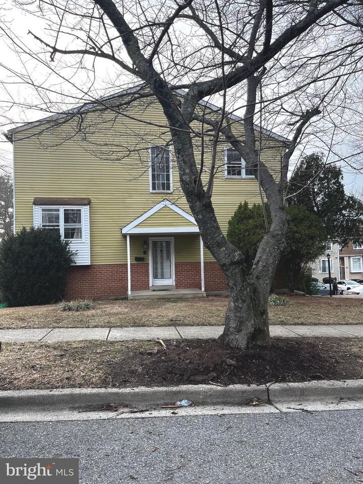 Property Photo:  10759 Castleton Turn  MD 20774 