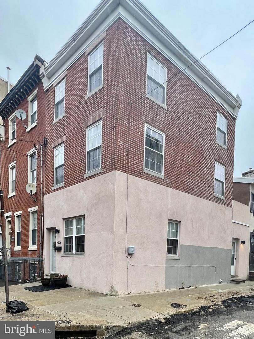 Property Photo: 1415 S 4th Street PA 19147