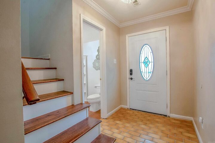 Property Photo:  81 Kingsbridge Way  AR 72212 