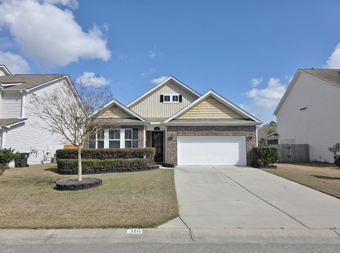 Property Photo:  316 Knawl Road  SC 29461 