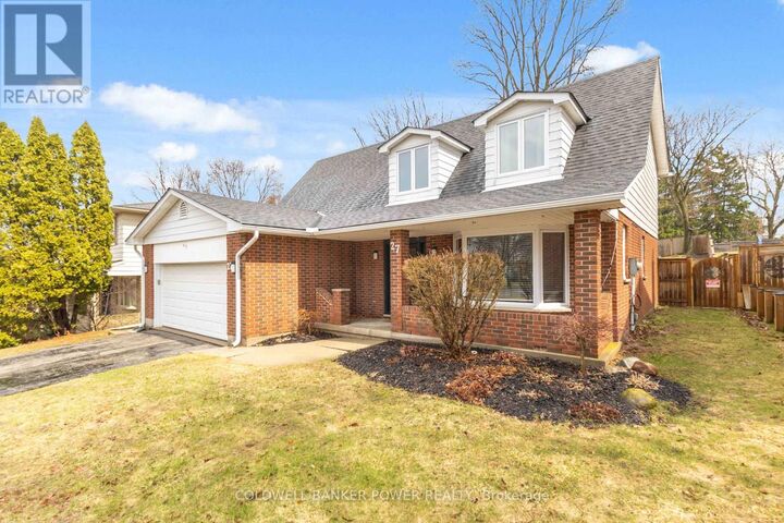 Photo de la propriété:  27 Foxcroft Crescent  ON N6K 3A3 