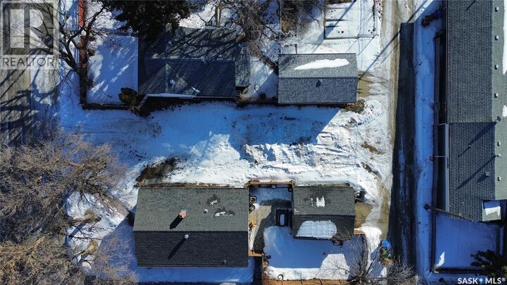 Property Photo: 4935 8th Avenue SK S4T 0W2