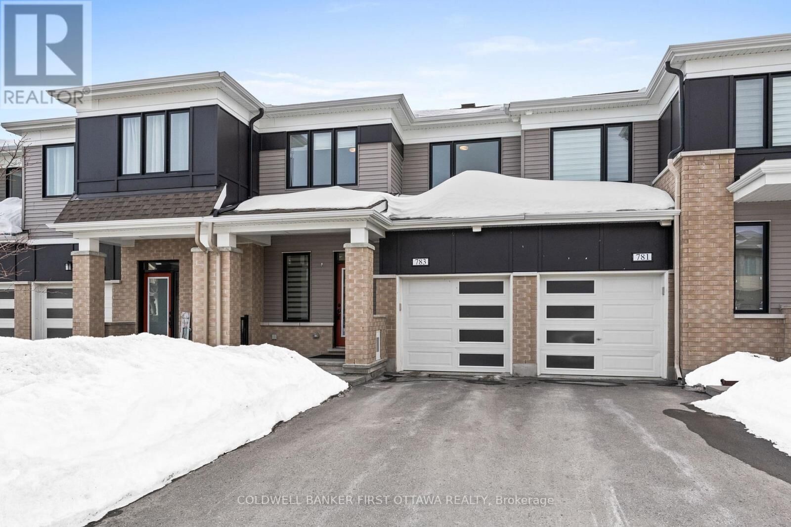 Photo de la propriété:  783 Brittanic Road  ON K2V 0R3 