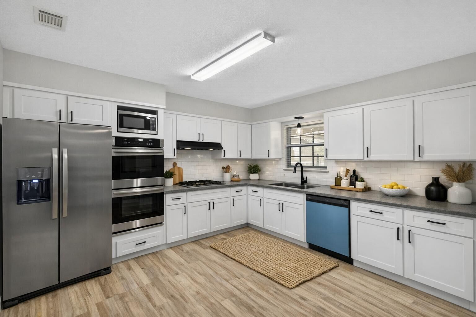 Property Photo: 606 NE Merioneth Drive FL 32547