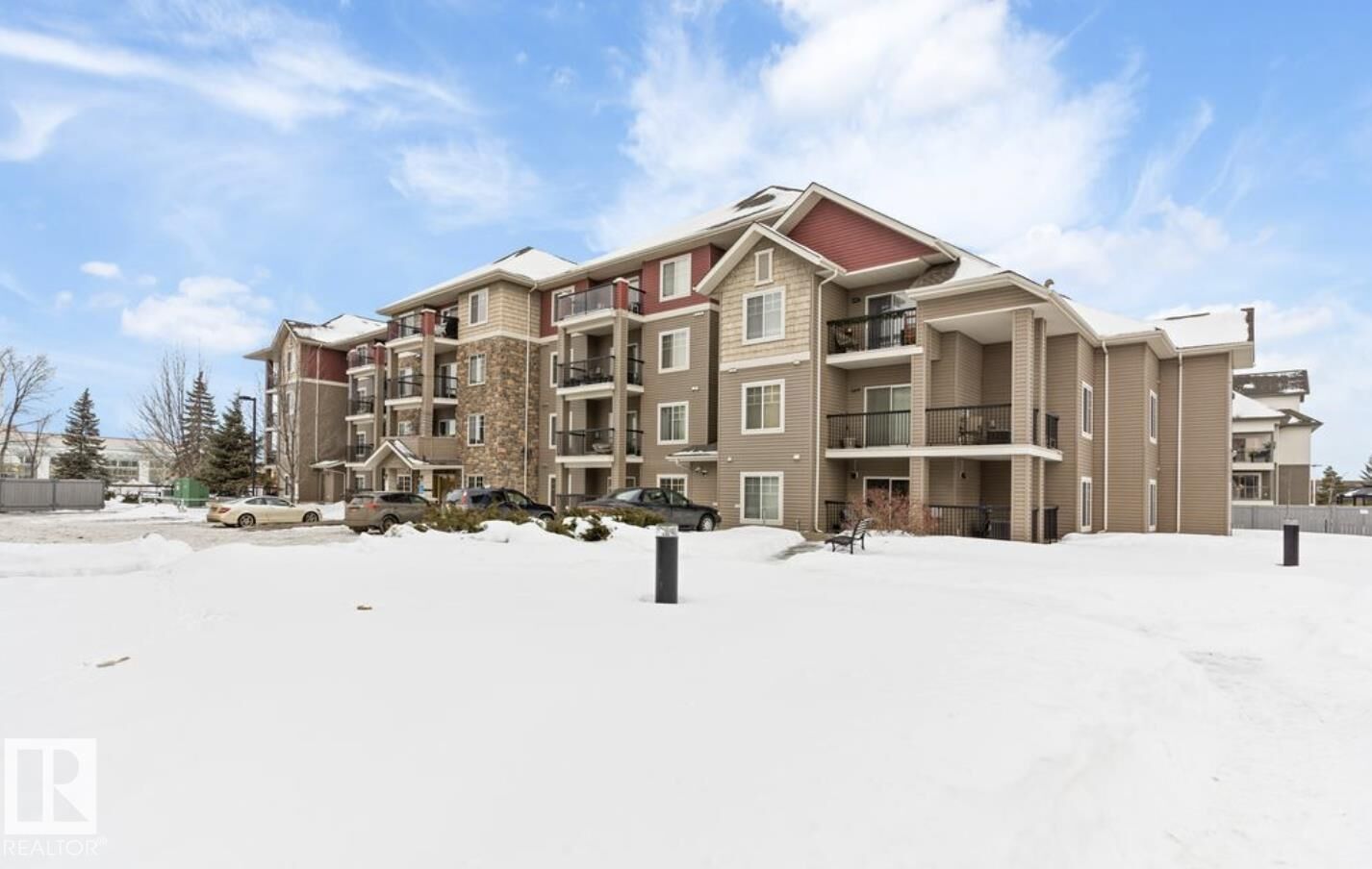 Property Photo:  17407 99 Avenue NW 203  AB T5T 0W7 