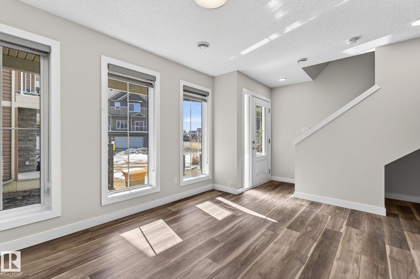 Property Photo:  1051 Graydon Hill Boulevard SW 45  AB T6W 3C8 