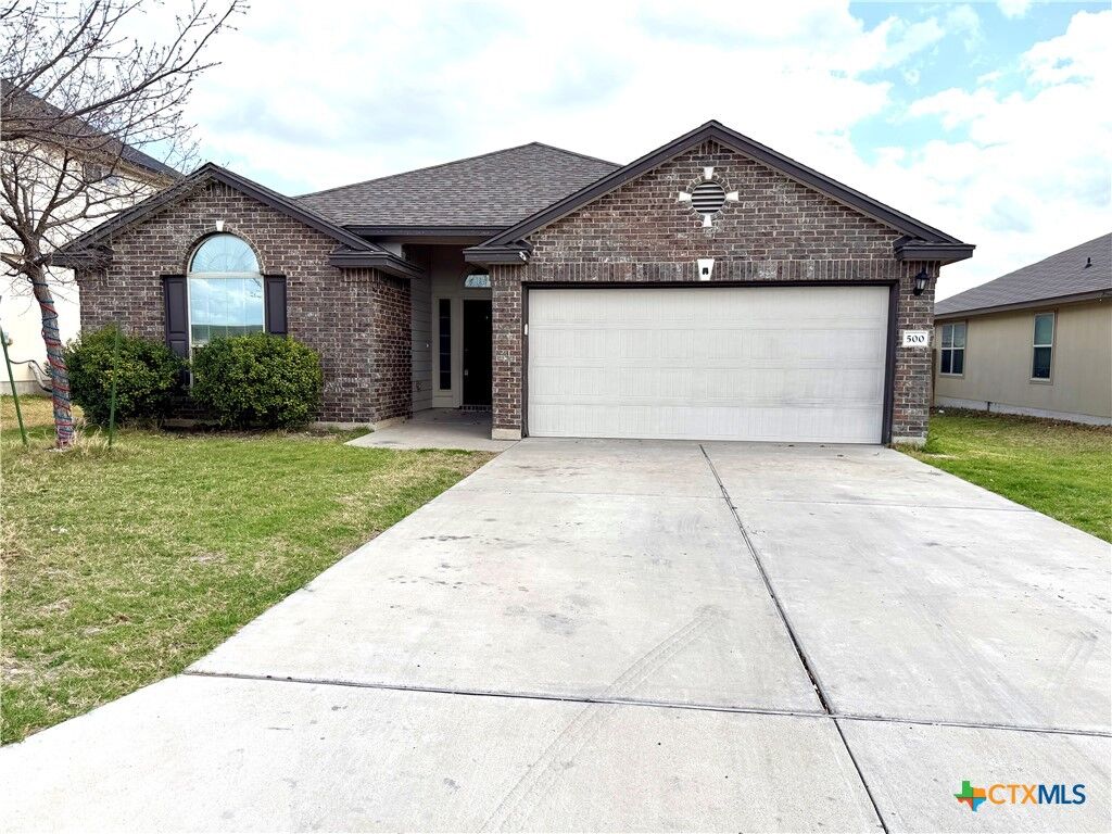 Property Photo:  500 Obsidian Lane  TX 76537 