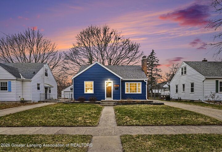 Property Photo:  2016 Pattengill Avenue  MI 48910 